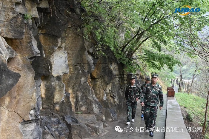 新鄉(xiāng)巨寶機(jī)電青天河拓展訓(xùn)練 新鄉(xiāng)巨寶機(jī)電拓展訓(xùn)練