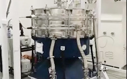 藥廠圓形搖擺篩客戶現(xiàn)場(chǎng)工作視頻