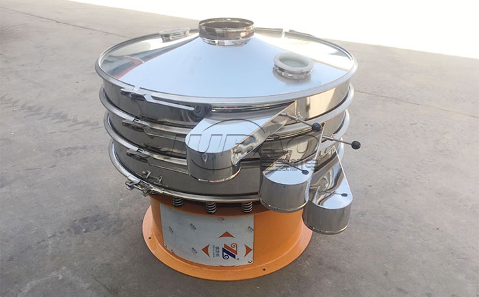 河北滄州三元旋振篩客戶生產(chǎn)現(xiàn)場(chǎng) 三元旋振篩