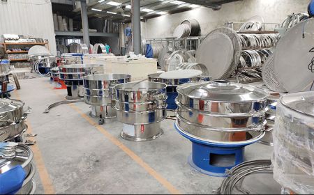 木粉篩分設(shè)備哪家好？木粉篩分振動篩推薦