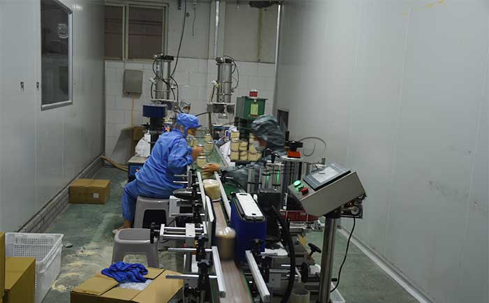 真空上料機客戶現(xiàn)場