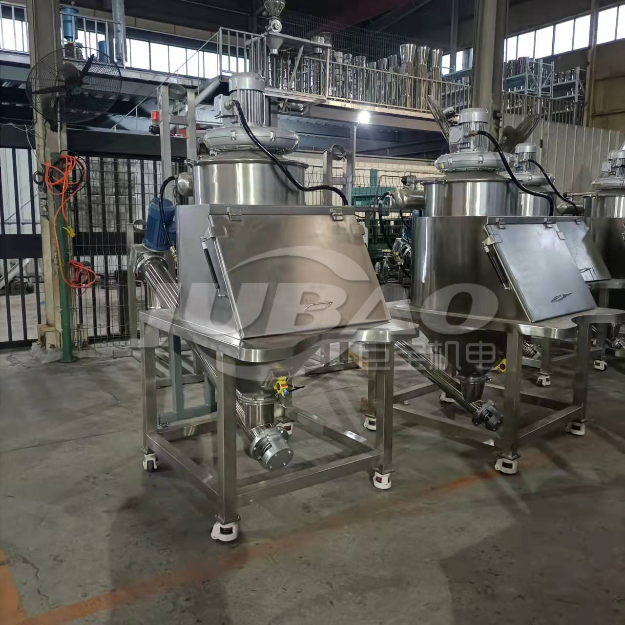 如何更換無(wú)塵投料站過(guò)濾器濾芯